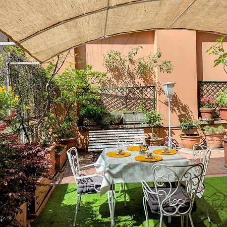 Alma Vacation Apartment In The Centre, Big Terrace Milano Exteriör bild