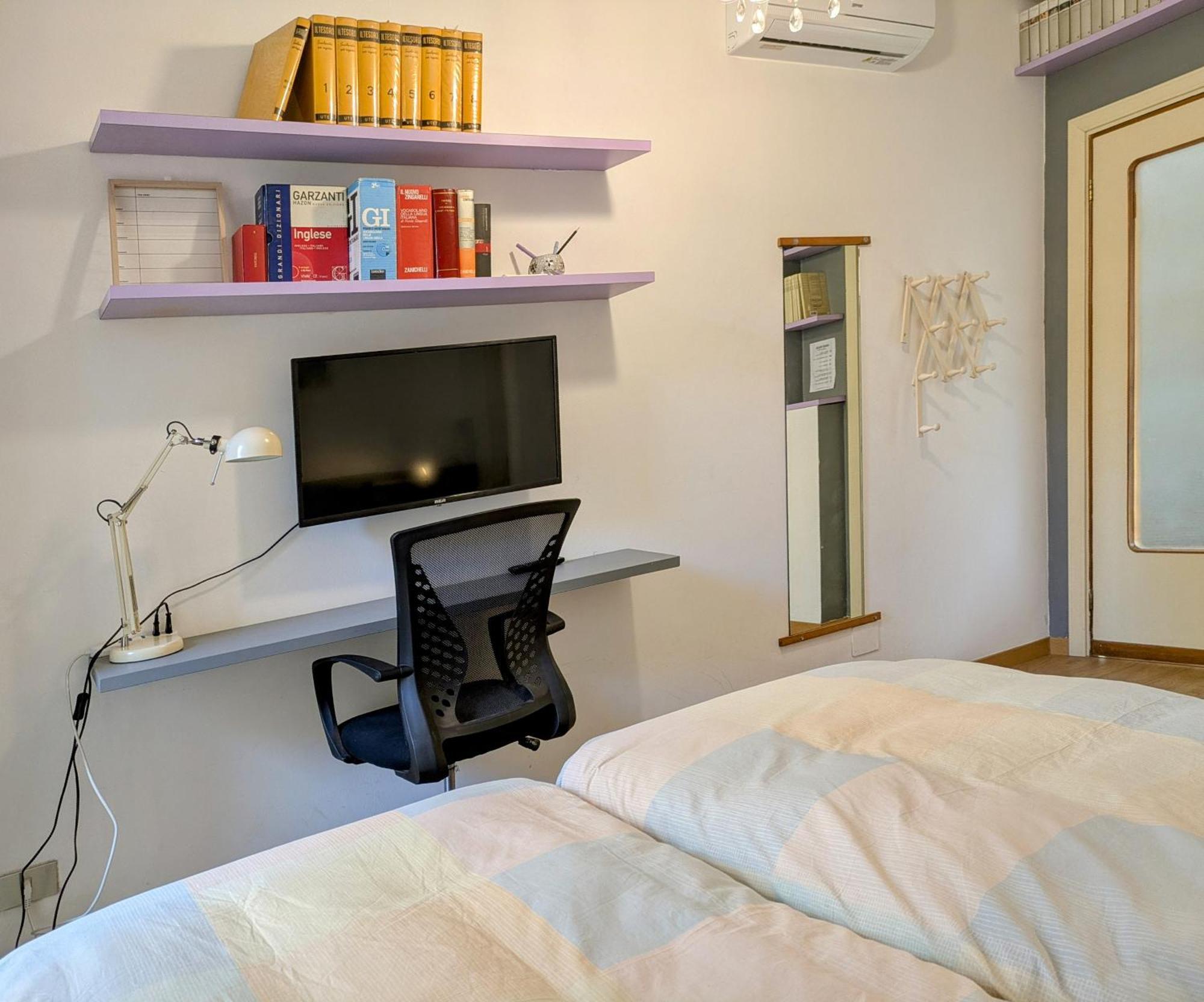 Alma Vacation Apartment In The Centre, Big Terrace Milano Exteriör bild